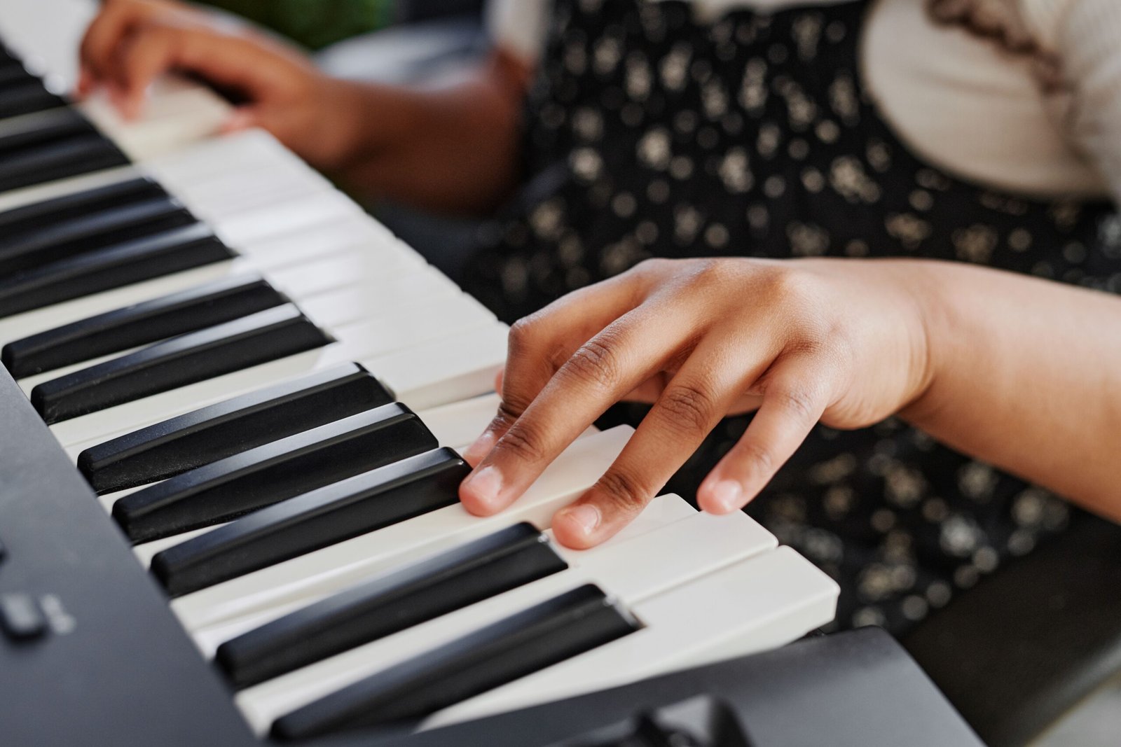 Easy Christmas Songs on Piano